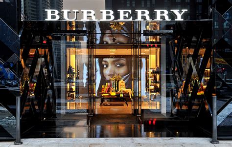 burberry outlet miami|burberry store in miami.